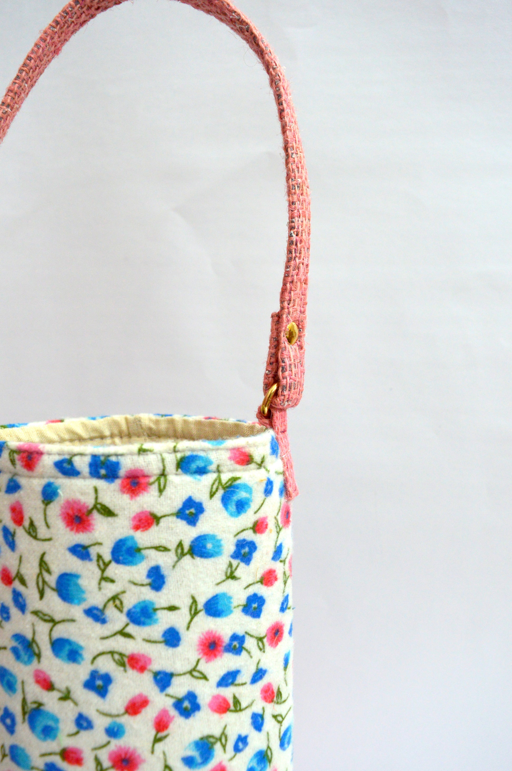 BOTTLE COVER