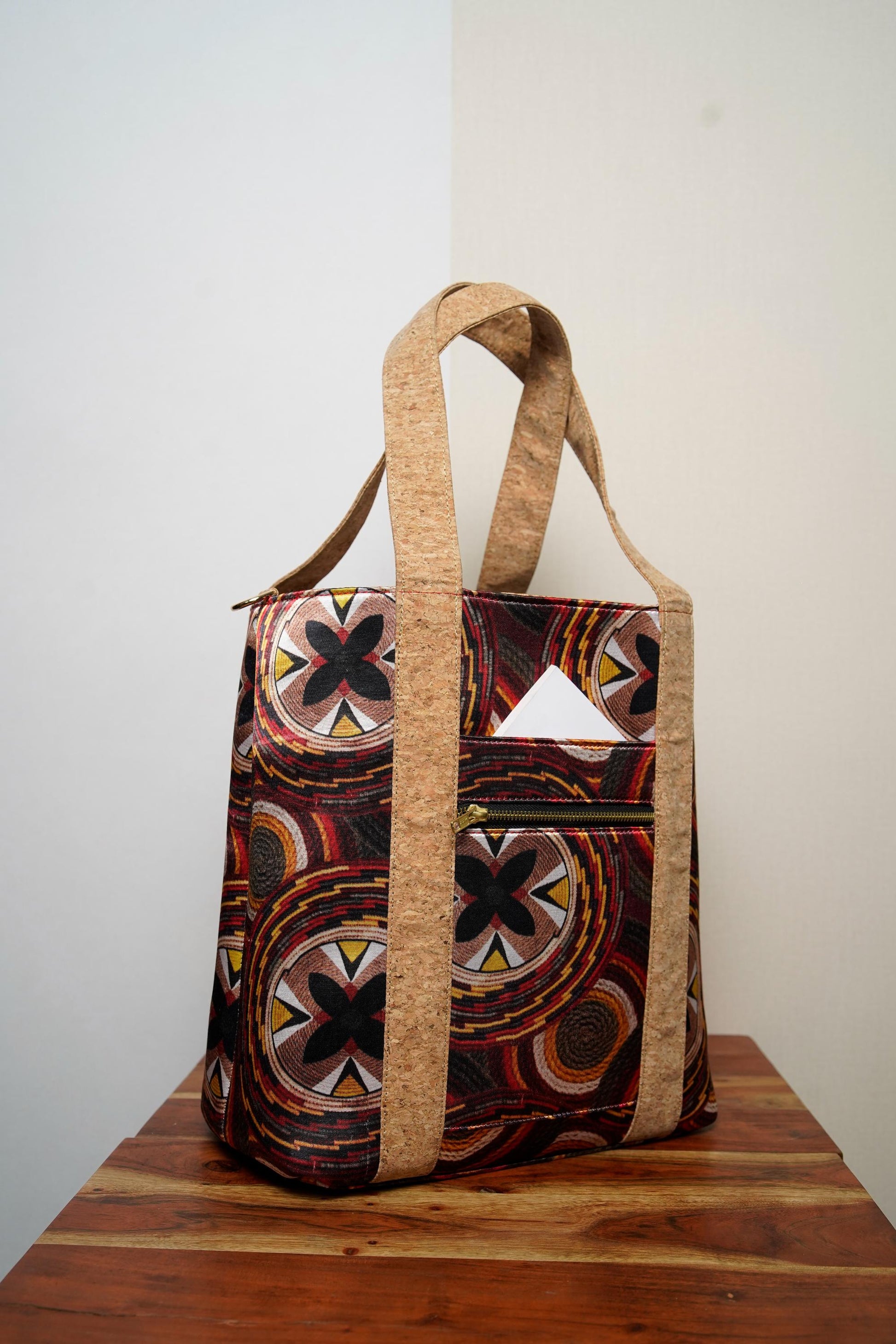 Boss Tote Tribal Rust