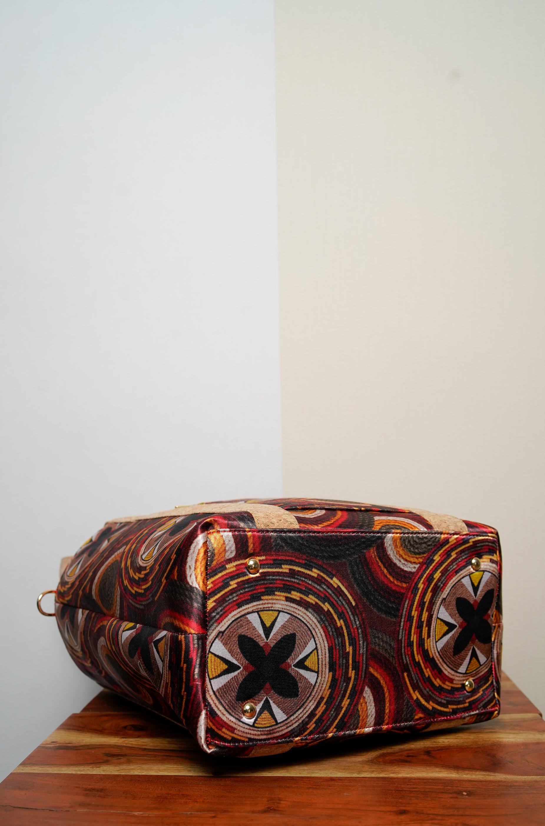 Boss Tote Tribal Rust