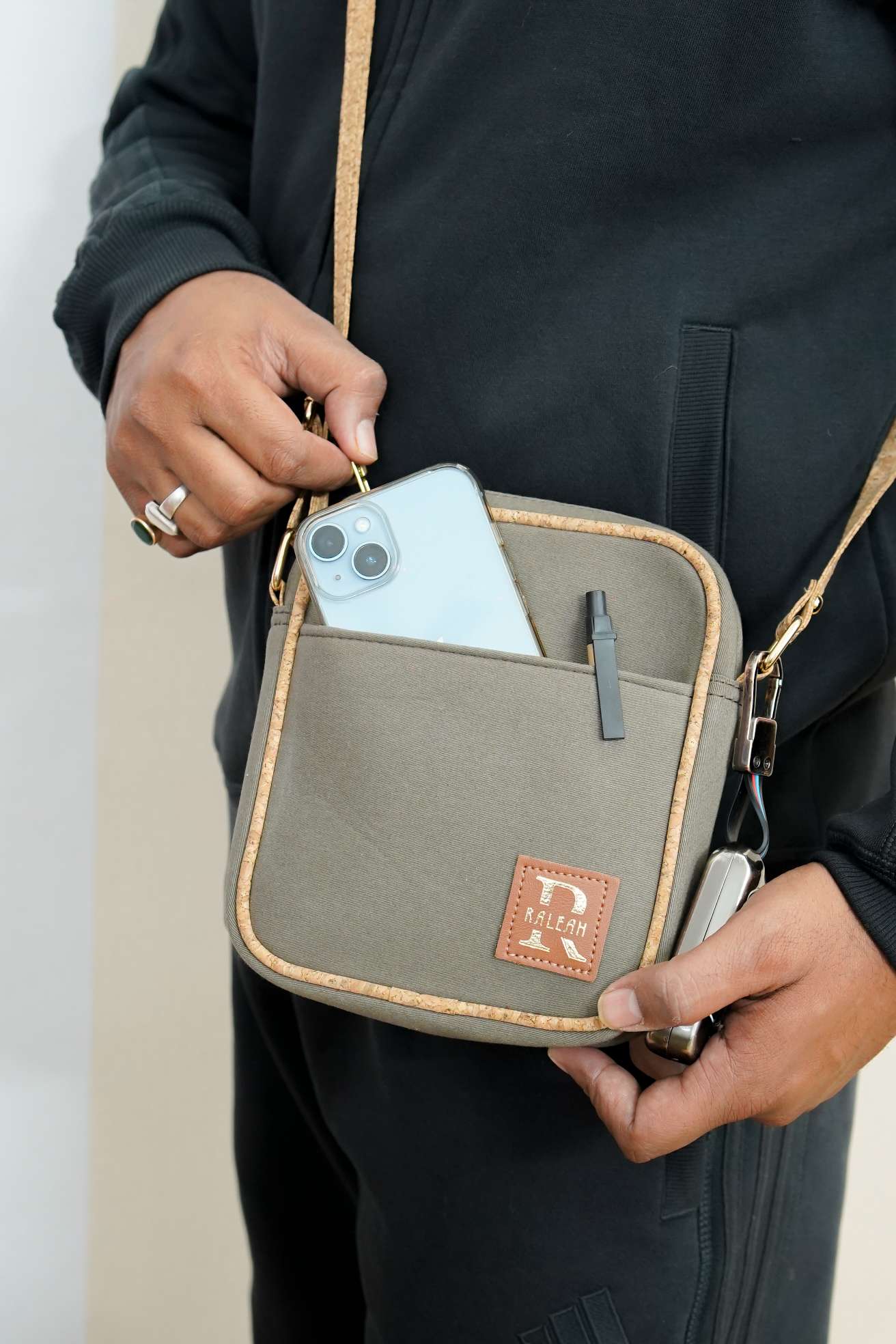 Men Sling