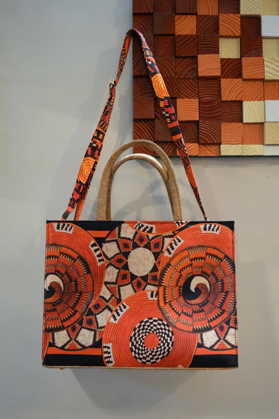 Coral Black