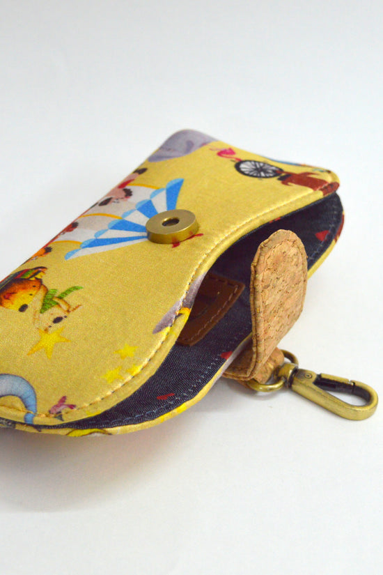 The Circus Odessy (Lemon Color)